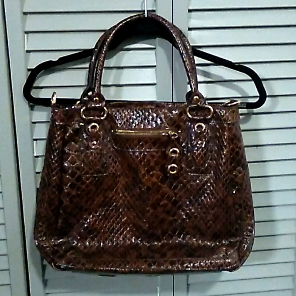 Jessica Simpson brown leather purse.